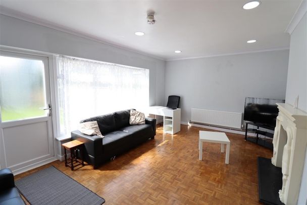 Cannon Close, Coventry, CV4 7AT - Photo 1