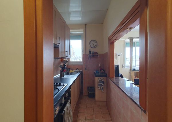 Appartamento in affitto - Centro (Genova)