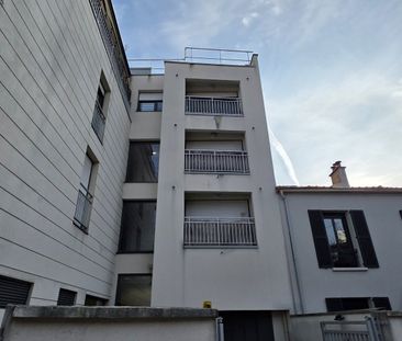 Location Appartement 1 pièce 22m² SURESNES 92150 - Photo 2
