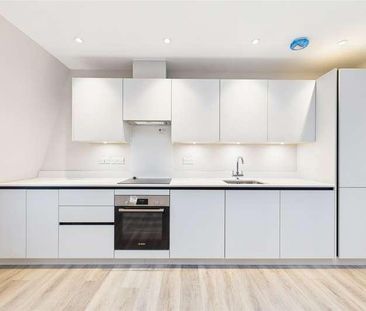 West Street, Maidenhead, Berkshire, SL6 - Photo 6