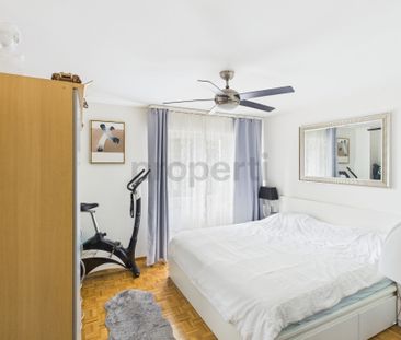 Exclusive 2.5-room apartment in Saint-Sulpice with balcony - Photo 2