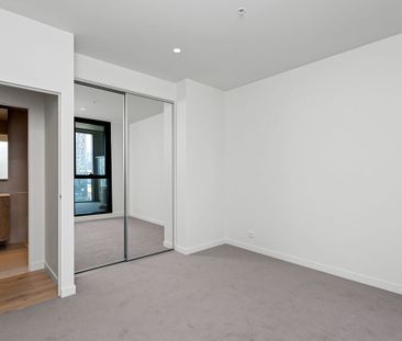 1718/259 Normanby Road, South Melbourne, VIC, 3205 - Photo 6