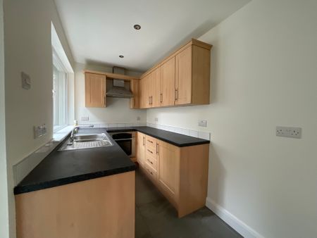25 Rutherglen Street, Belfast, BT13 3LR - Photo 2