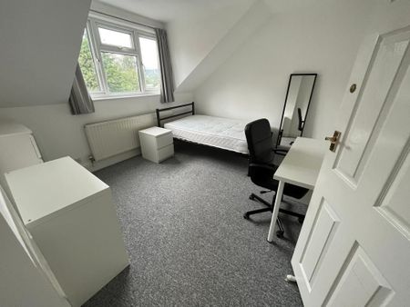 5 bedroom house share to rent - Photo 4