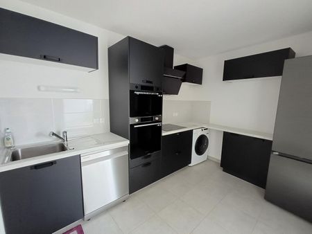 location Appartement T4 DE 85.2m² À TOULOUSE - Photo 2