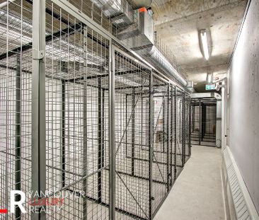 Condo in North Vancouver, BC - Photo 5