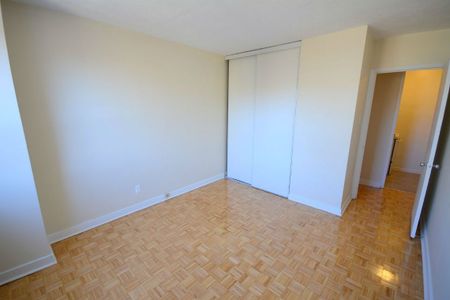 Perfectly Located in Centretown Ottawa - Central AC included in the price of rent - Photo 4
