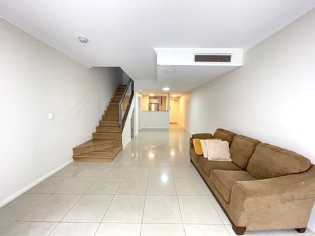 DG03/27-29 George St NORTH STRATHFIELD - Photo 3