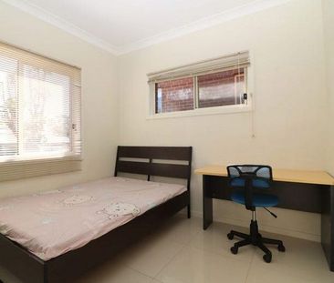 Modern Low-Maintenance Living in a Prime Eastwood Pocket - Photo 3