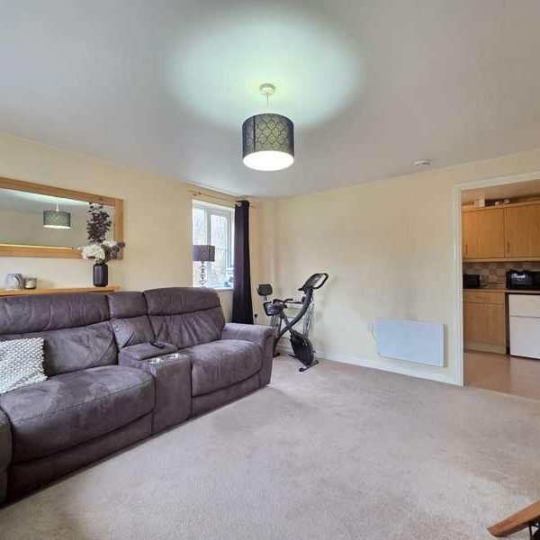 Elbow Street, Cradley Heath, West Midlands, B64 - Photo 1