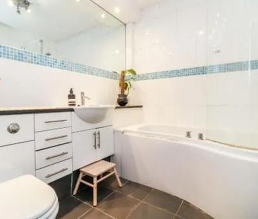 2 bedroom house to rent - Photo 3