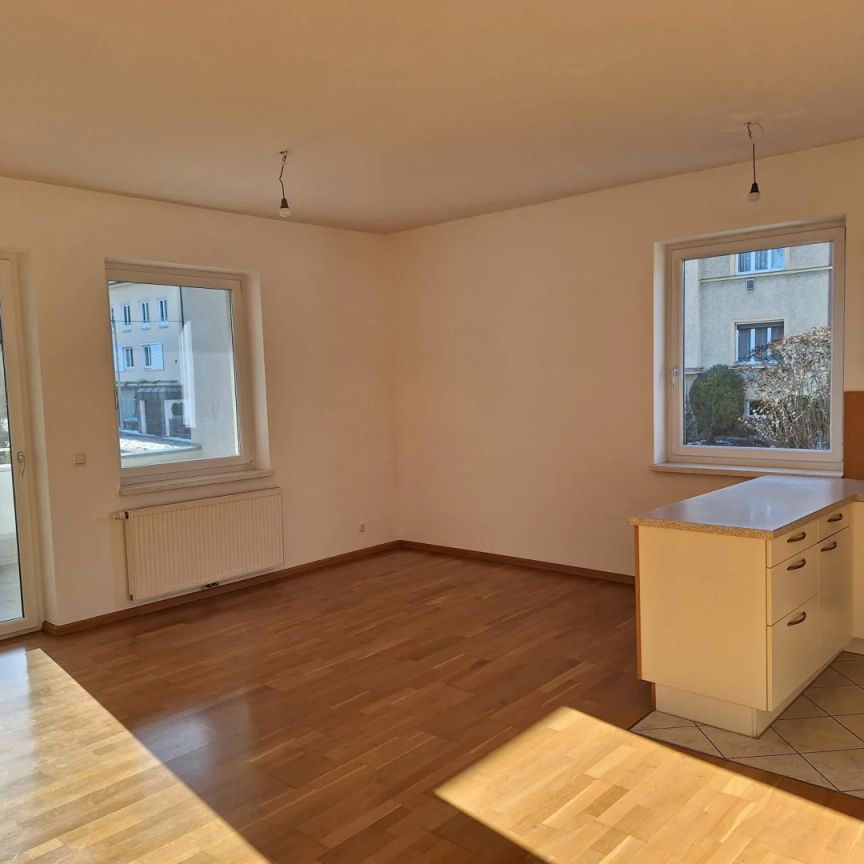 Sonnige 3-Zimmer Garten-Wohnung in der Sophiengutstraße 31 / Froschberg - Photo 1