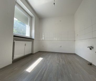 Schöne Wohnung sucht Mieter: individuelle 2,5-Zimmer-Wohnung - Foto 2