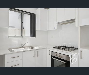 13 Wheaton Street, Southern River, WA 6110 - Photo 4