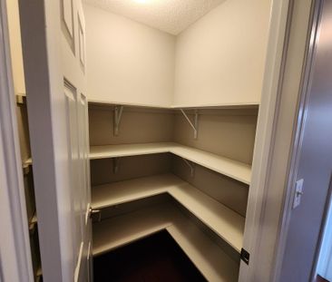 For Lease - 16 Saunter Court, Brampton, Ontario - Photo 1