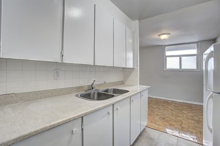 Maison Neuf Apartments - Photo 2