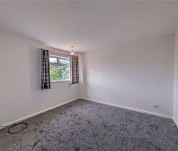 3 bed terraced house to rent in Moorcock Close, Middlesbrough, TS6 - Photo 5