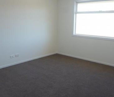 1/3 Breffna Street, Preston VIC 3072 - Photo 4