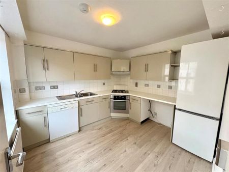 4 Bed Terraced House, Princess Victoria Street, BS8 - Photo 5