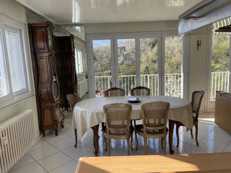 Location Appartement 4 pièces 98m² SALLANCHES 74700 - Photo 3