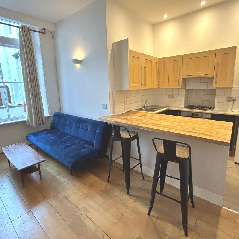 Arundel Terrace - Photo 1