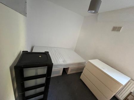 Studio Flat, Oak Grove, NW2 - Photo 2