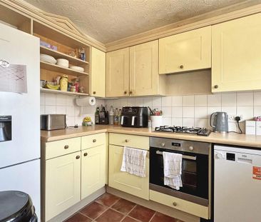 2 bedroom terraced house to rent - Photo 5