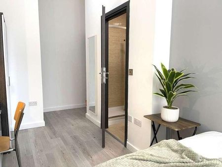 Priestgate, Peterborough, PE1 - Photo 3