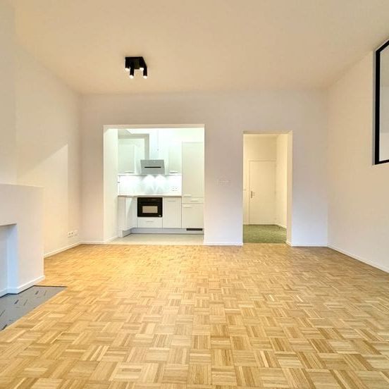 Appartement te huur - Photo 1