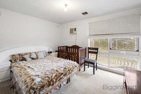 Comfortable Living in the heart of Deer Park - Photo 4