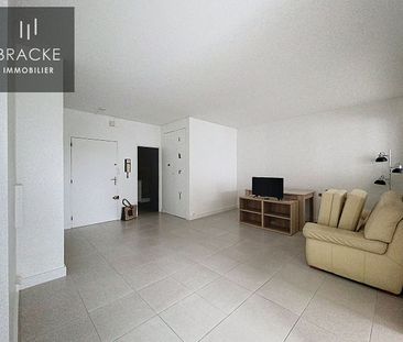 Appartement Courbevoie 2 pièce(s) 52.05 m2 - Photo 1