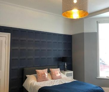 27 Furzehill Road - Photo 1