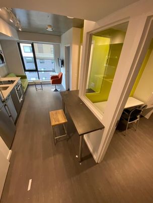 For Lease - 105 Champagne Avenue Unit# 707, Dows Lake - Civic Hospital and Area, Ontario - Photo 1