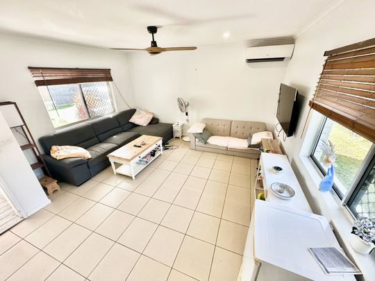 Mooroobool - Photo 1