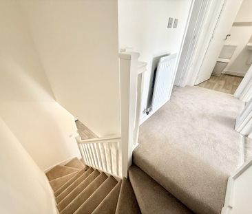 3 bedroom semi-detached house to rent - Photo 5