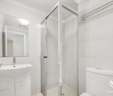 Perfectly Located 2-Bedroom Unit in Leafy St Lucia - Photo 6