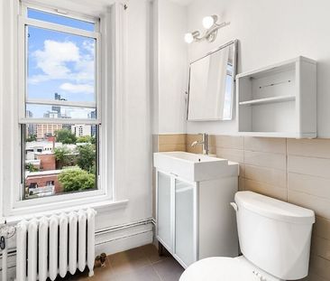 Apartment for rent in the heart of downtown Montreal - Photo 5