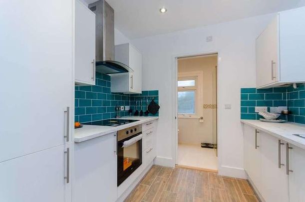 South Lane, New Malden, KT3 - Photo 1