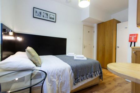 North Gower Street, NW1, London - Photo 2