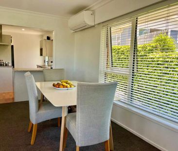 Three bedroom renovated home in The Bays - Photo 5