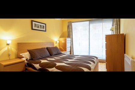 1 Bed Flat, London, NW1 - Photo 2