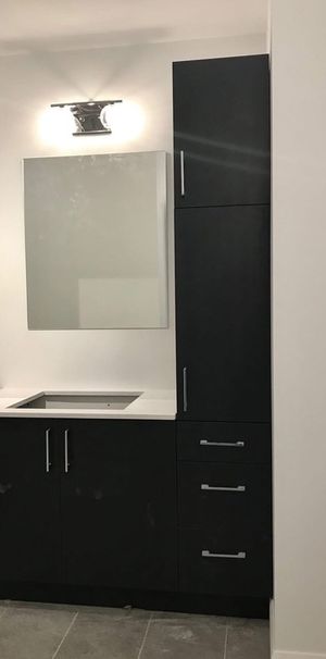 Appartement 3 1/2 Avec Bureau - Photo 1