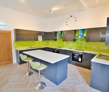 1 bedroom in a house share to rent - Photo 4