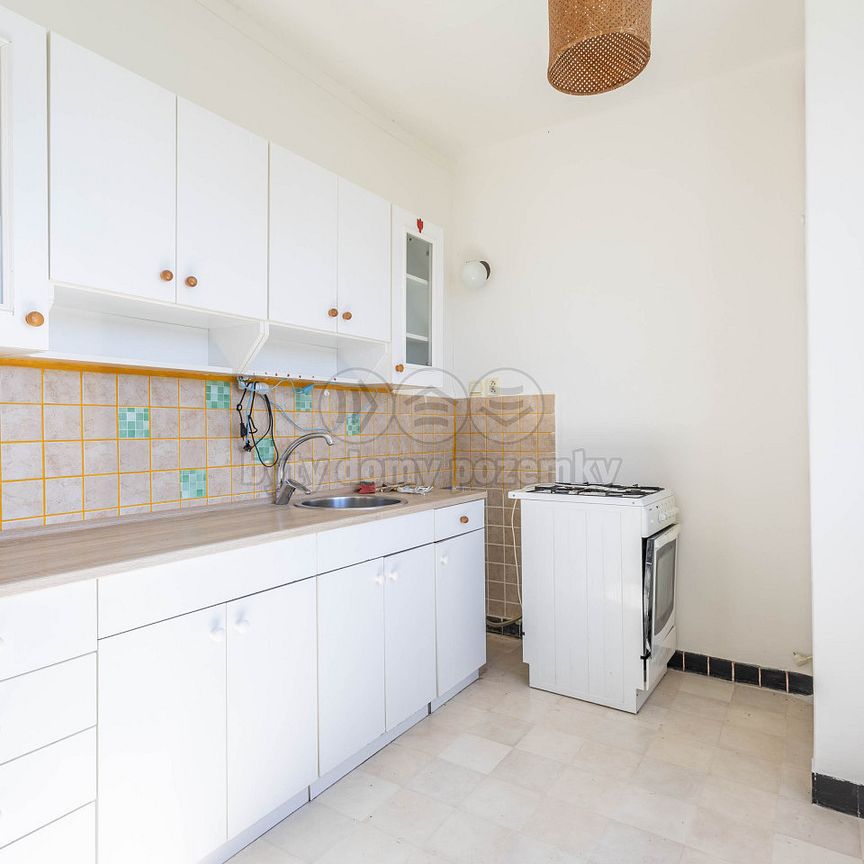 Pronájem bytu 2+1 57 m² - Photo 1