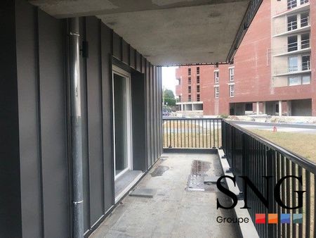 T2 AVEC BALCON ET PARKING - Photo 2