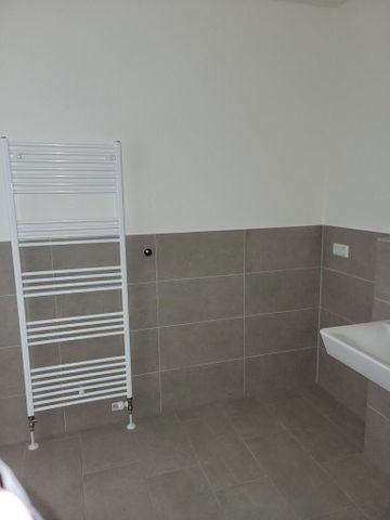 NUR MIT WOHNBERECHTIGUNGSSCHEIN! 2- Zimmer- Wohnung in Neustadt - Photo 4