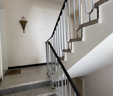 Helle 2- Zimmer Wohnung mit Stellplatz und Blick ins Grüne - Photo 1