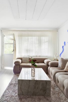 Ljus och välplanerad lägenhet med balkong i Järfälla! - Photo 1