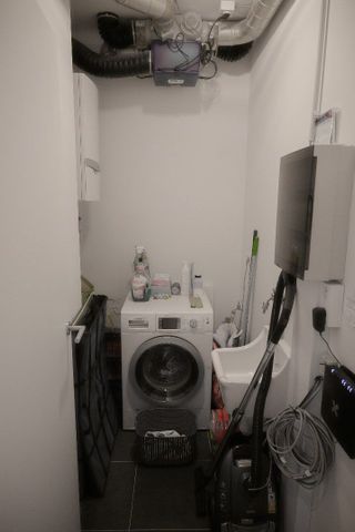 Recent, ongemeubeld appartement met 2 slpk. gelegen in de Leopoldlaan. - Foto 5