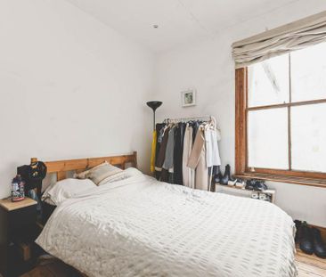 3 bedroom flat to rent - Photo 5